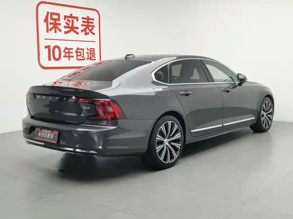 Volvo S90 2024