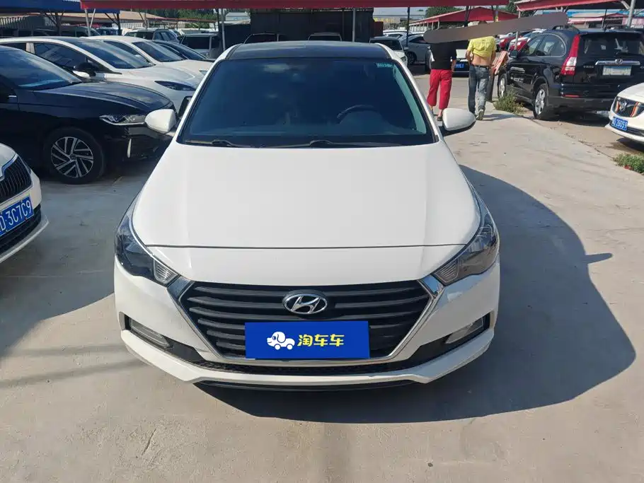 Hyundai Verna 2019 — фото 2