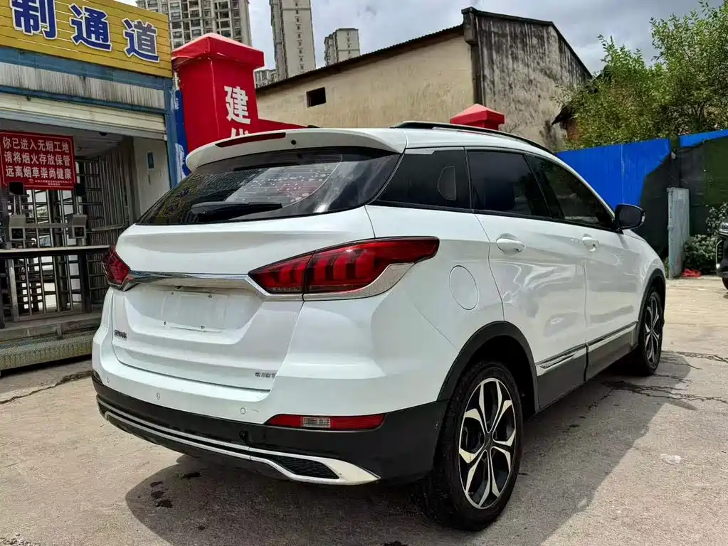 BAIC Beijing X5 2021 — фото 9