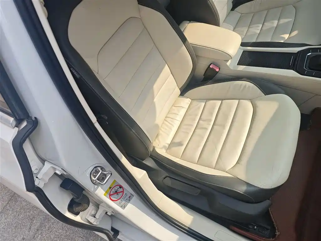 Volkswagen Lamando 2015