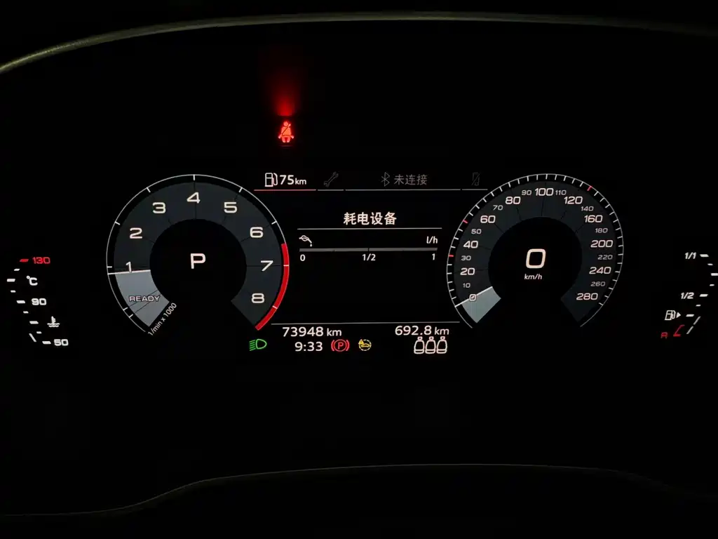Audi Q3 2021 — фото 15