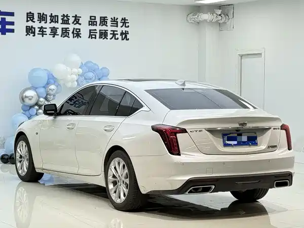Cadillac CT5 2023