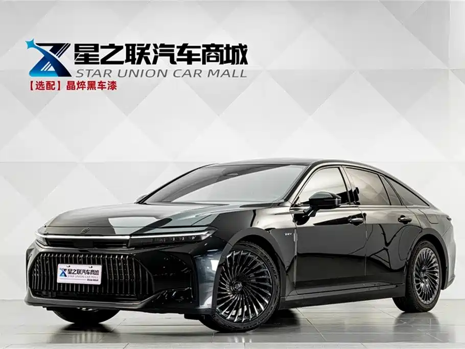 Toyota Crown 2025 — фото 1