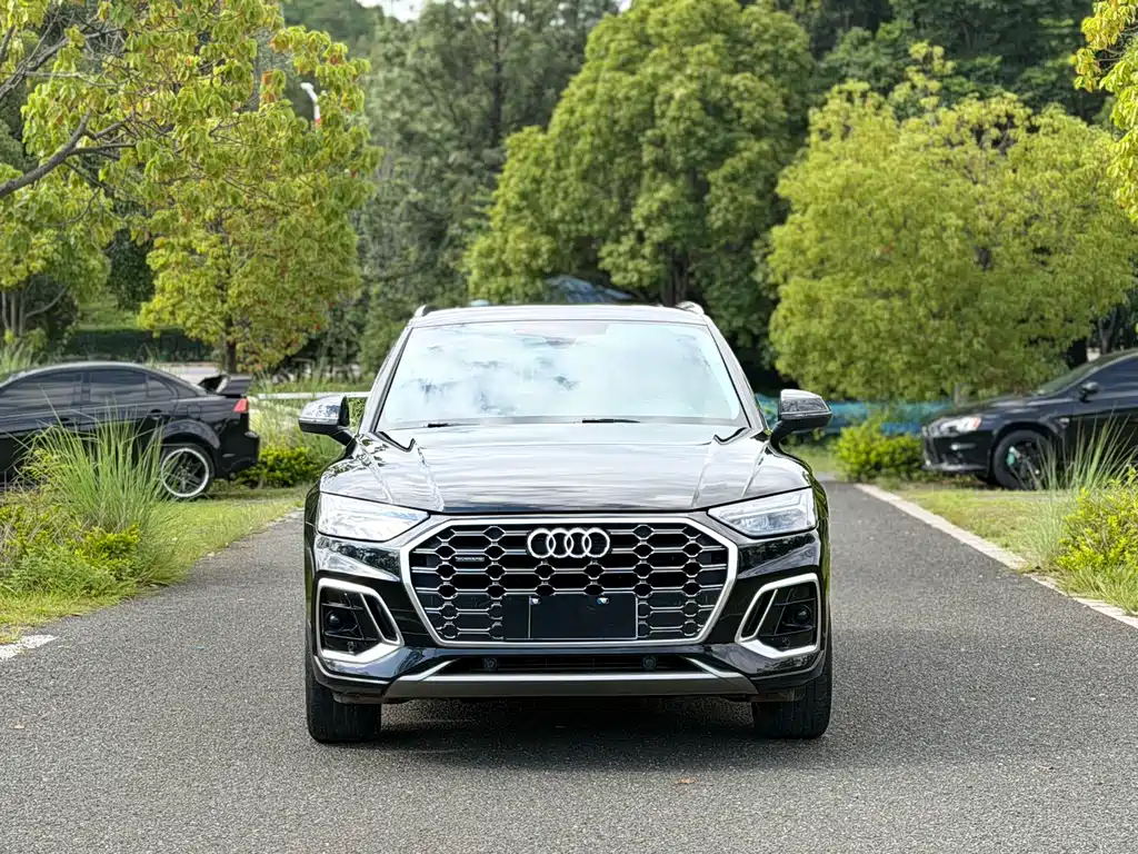 Audi Q5L 2022 — фото 2