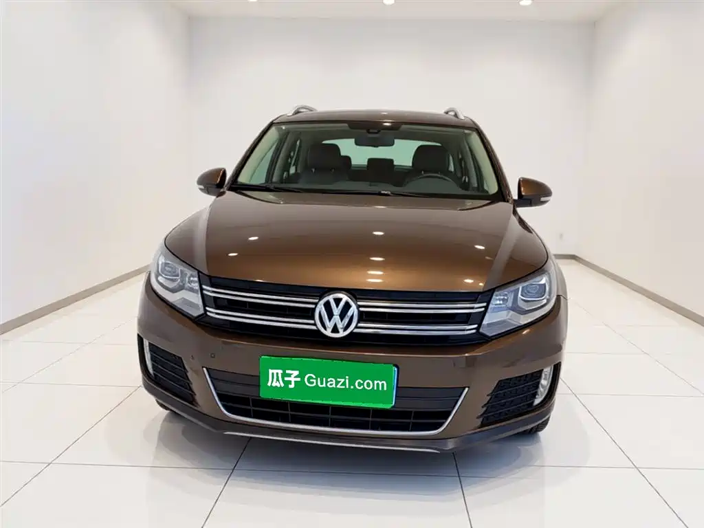 Volkswagen Tiguan 2015 — фото 2
