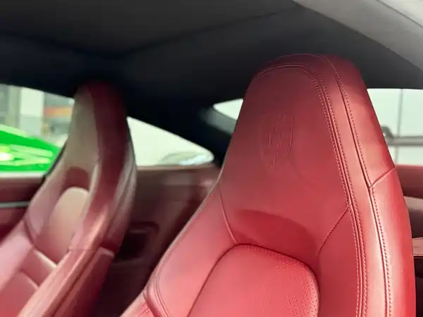 Porsche 911 2020