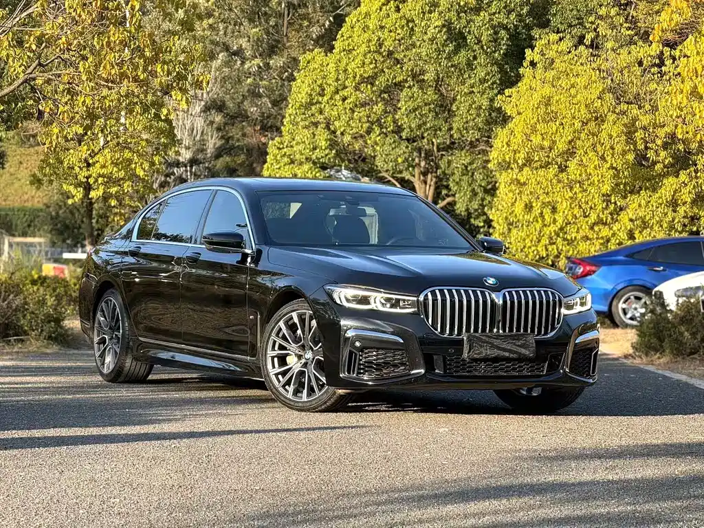 BMW 7 Series 2019 — фото 3