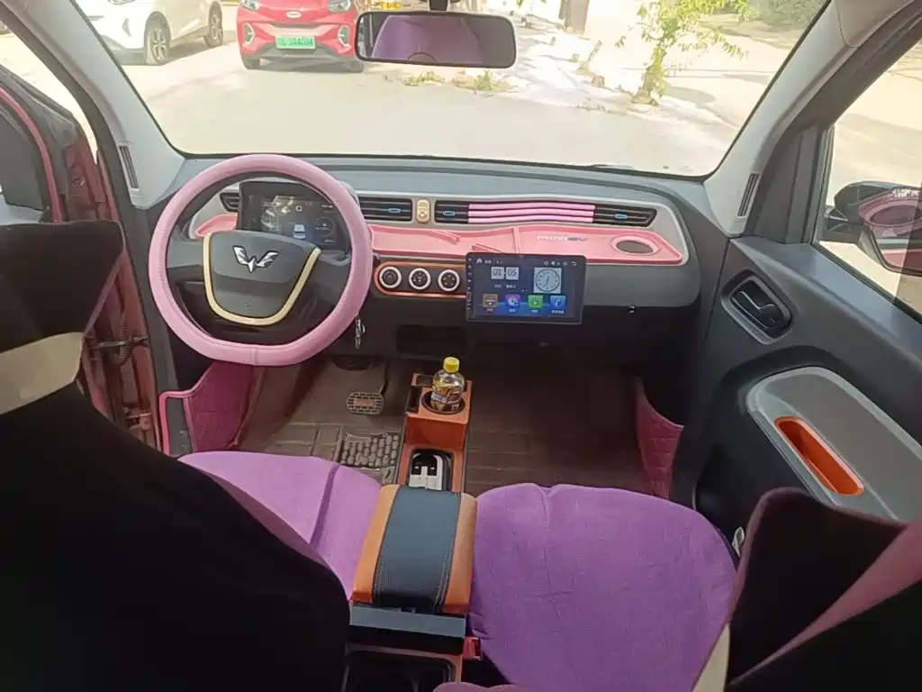 Wuling Hongguang MINIEV 2020 — фото 10