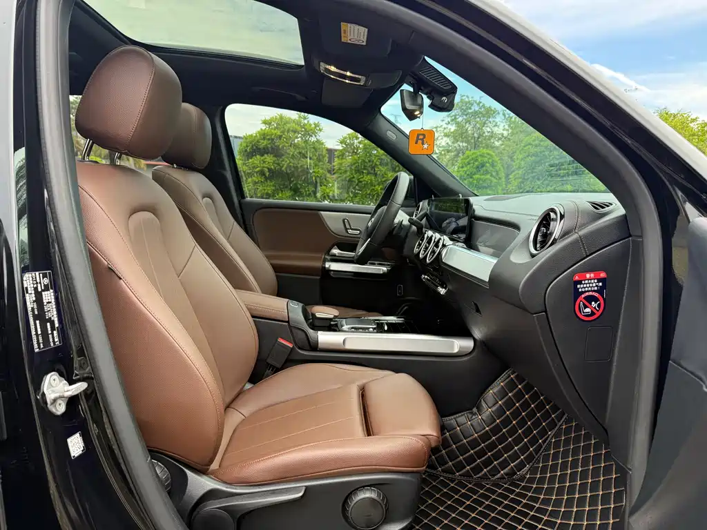 Mercedes-Benz GLB 2020 — фото 13