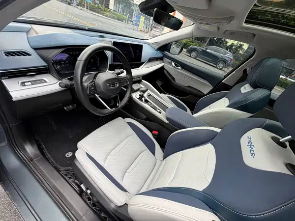 Geely Xingrui 2022