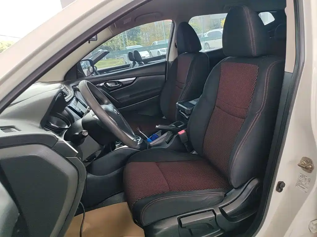 Nissan Qashqai 2017 — фото 15