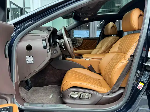 Lexus LS 2018