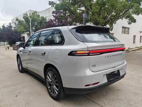 Leapmotor C10 2025