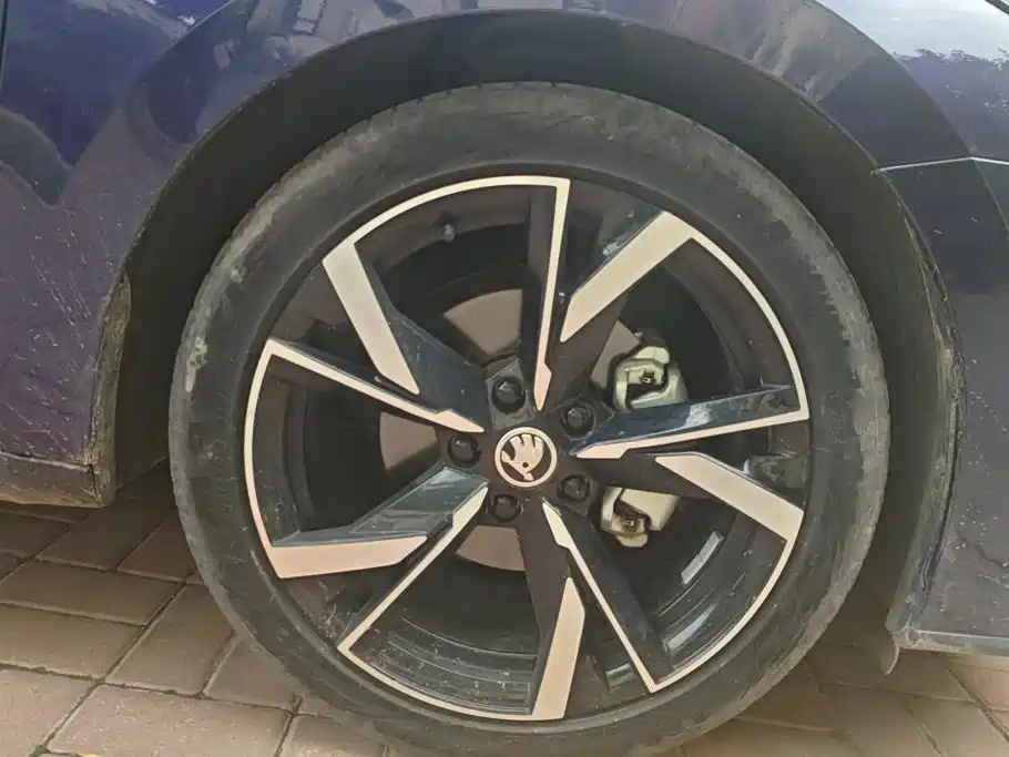 Skoda Octavia 2023