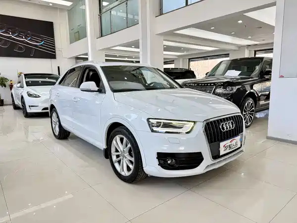Audi Q3 2016