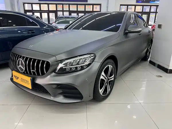Mercedes-Benz C-Class 2020