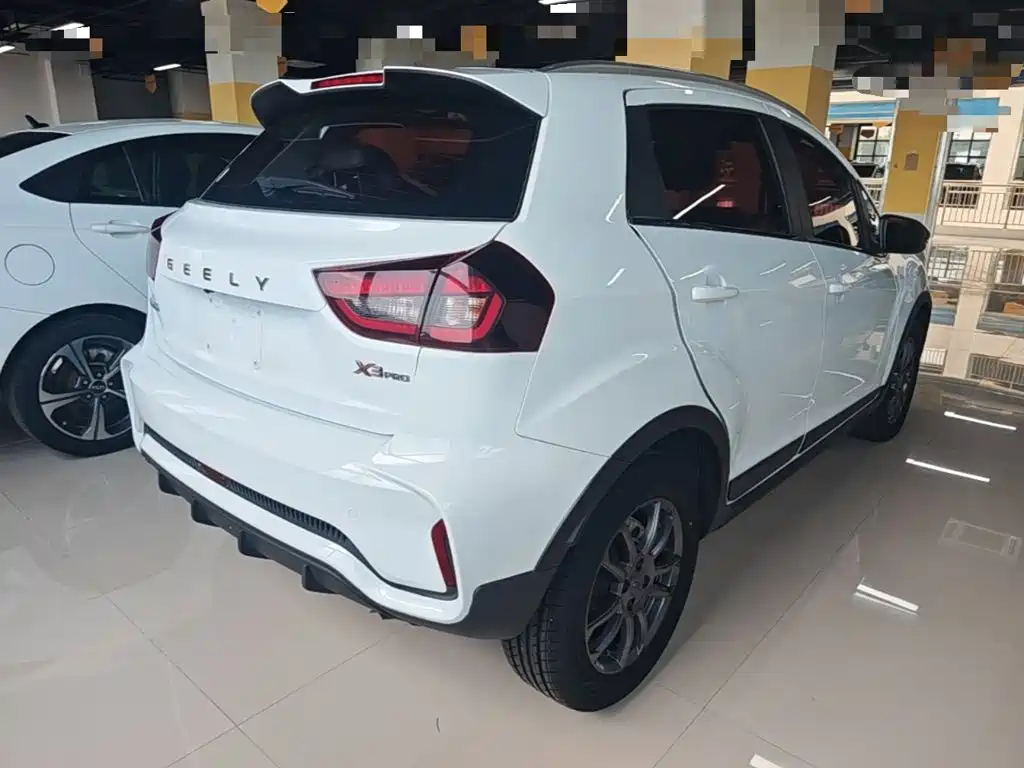 Geely Vision X3 2022