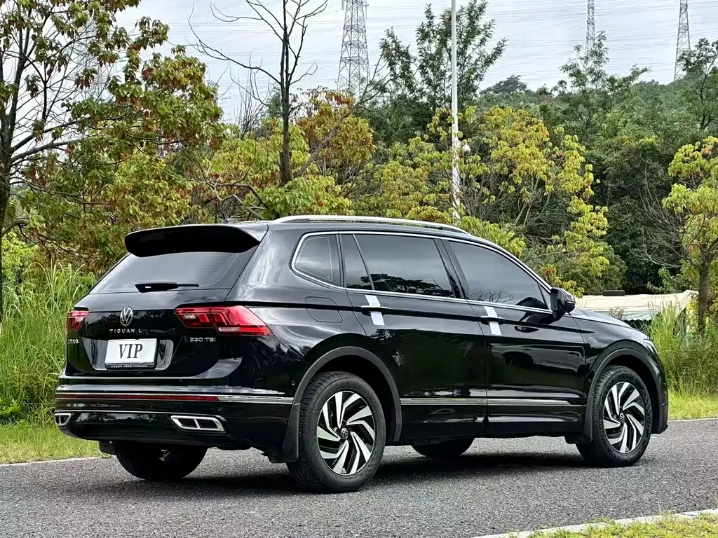 Volkswagen Tiguan L 2024