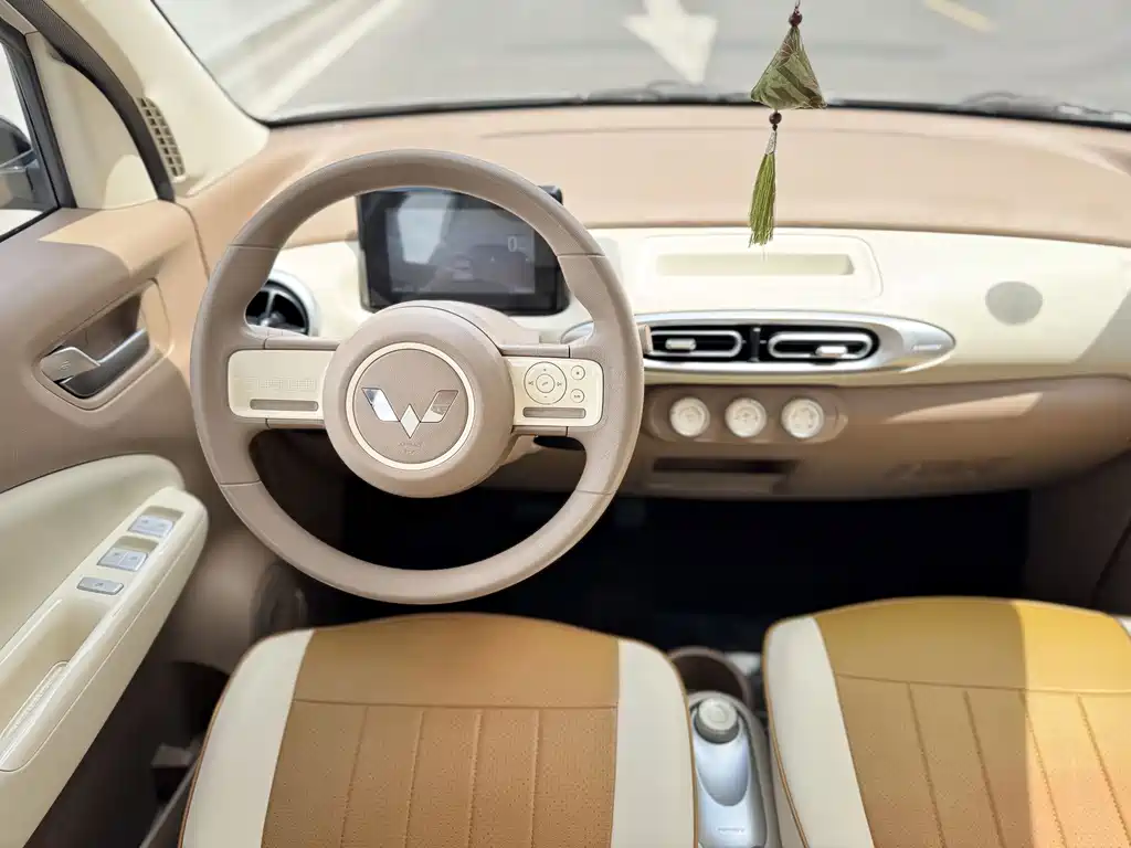 Wuling Hongguang MINIEV 2025