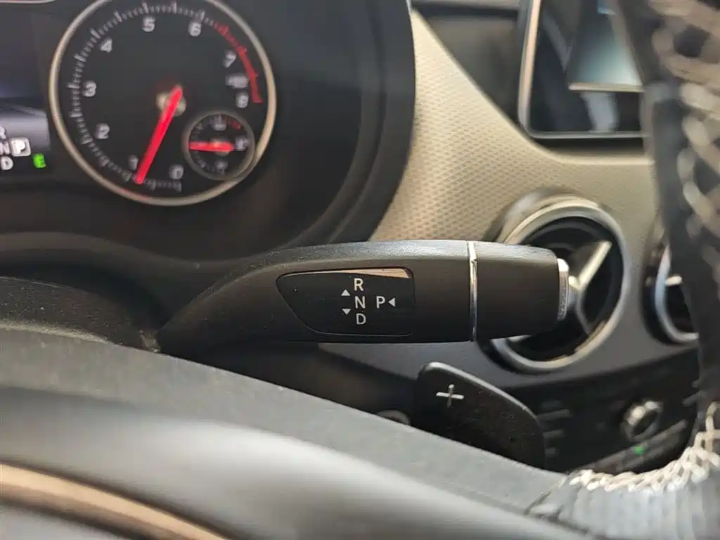 Mercedes-Benz B-Class 2015 — фото 14