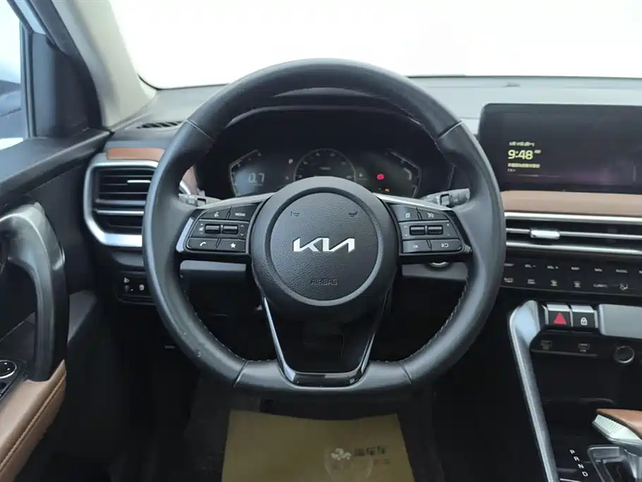 Kia Sportage 2023 — фото 15