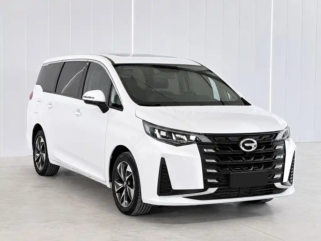 GAC Trumpchi M6 2022 — фото 3