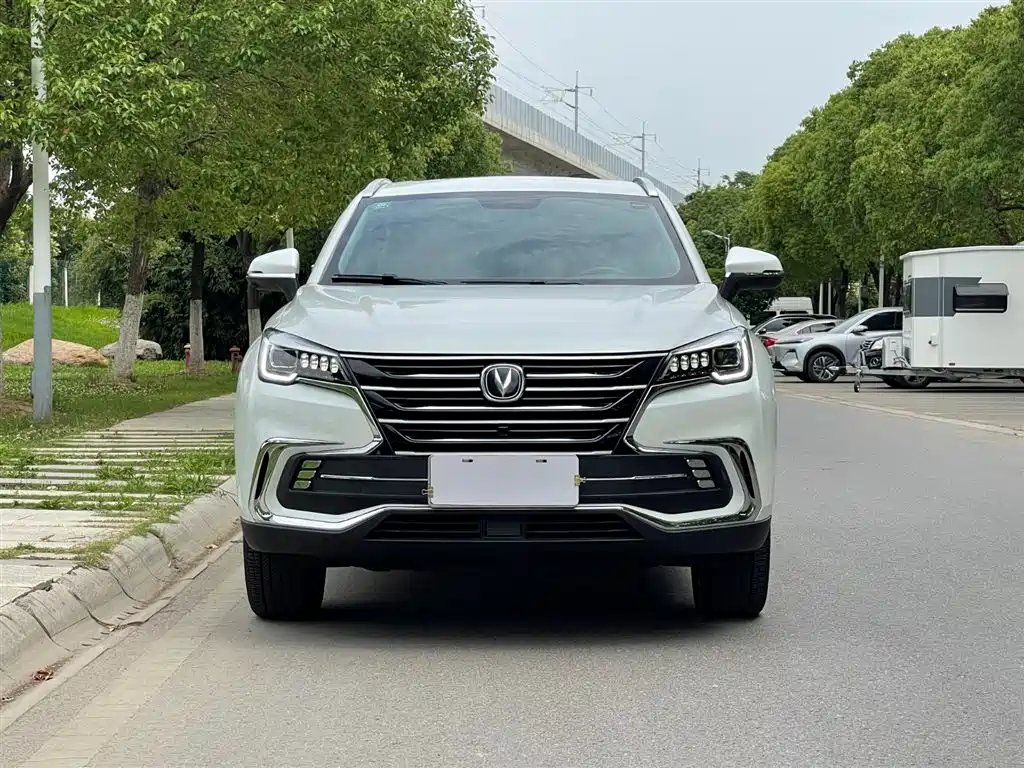 Changan CS85 COUPE 2021 — фото 3