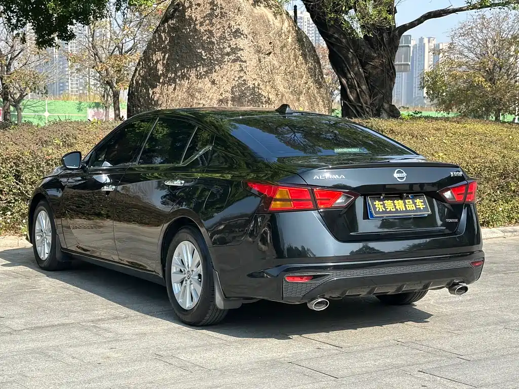 Nissan Teana 2021 — фото 12
