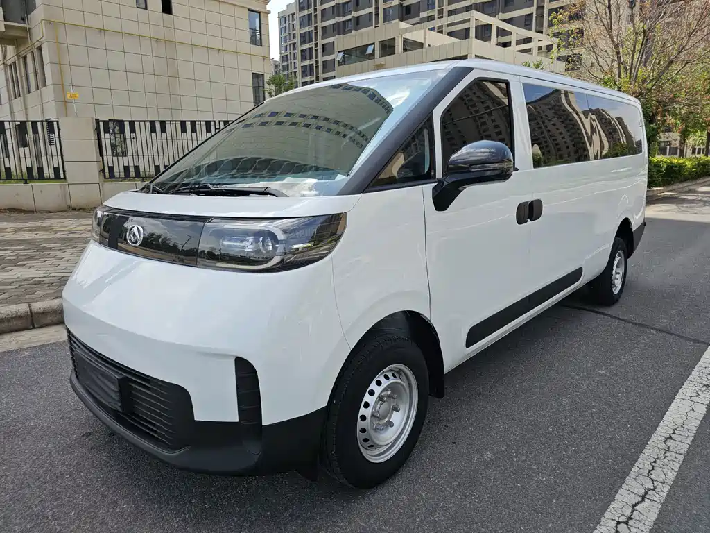Maxus Dana V1L 2026