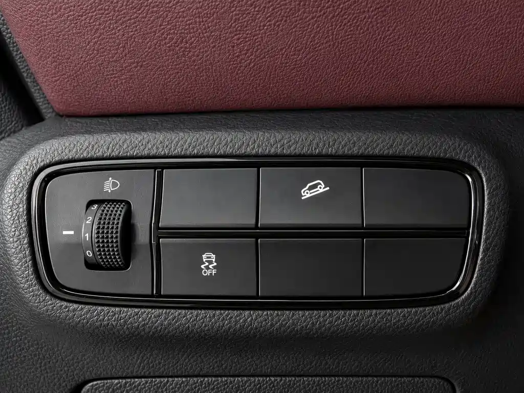 GAC Trumpchi M6 2022 — фото 15