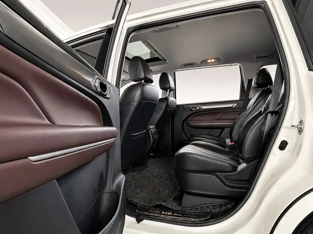 GAC Trumpchi M6 2022 — фото 17