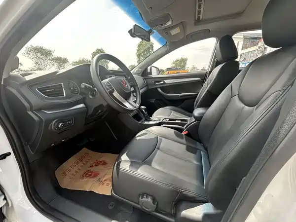 Roewe 360 2018