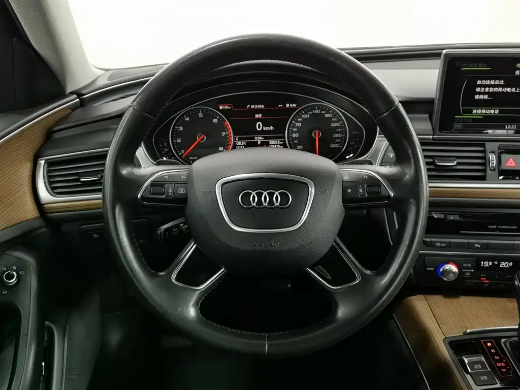 Audi A6L 2018 — фото 11
