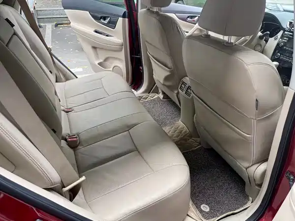 Nissan X-Trail 2014