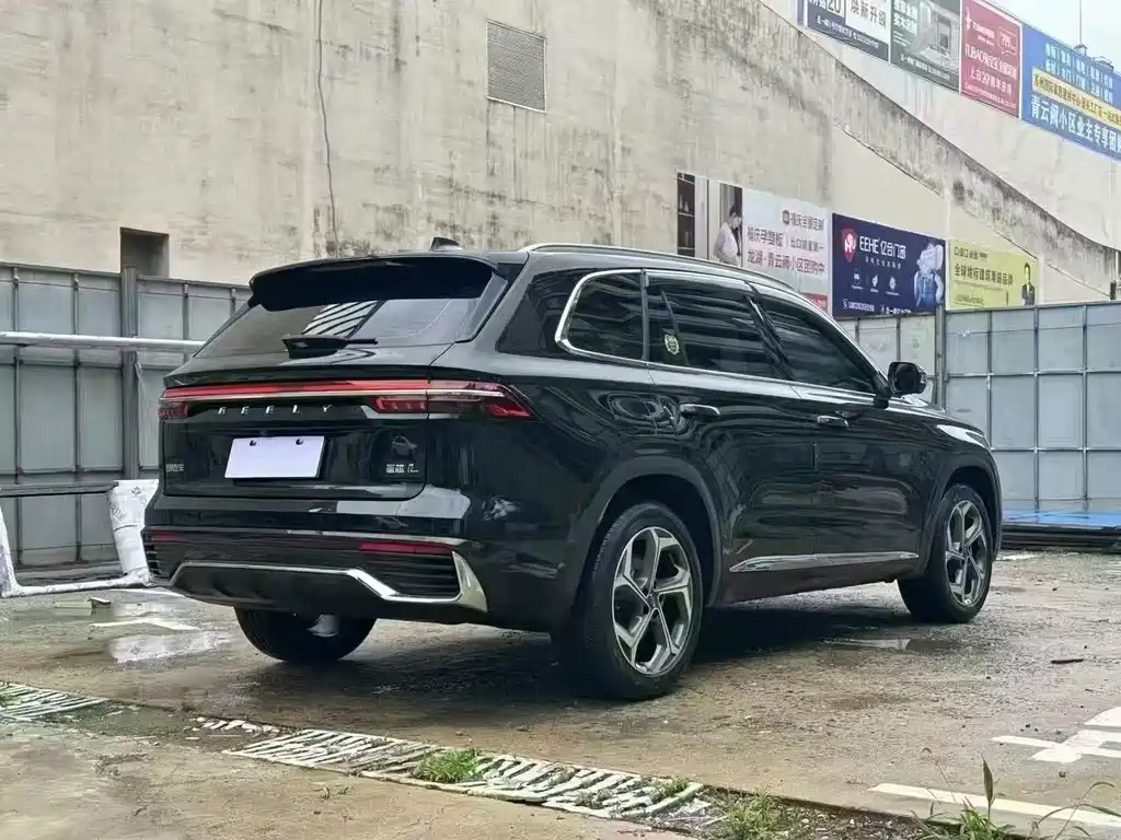 Geely Xingyue L 2022 — фото 7