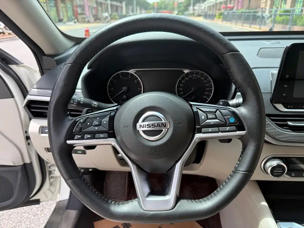 Nissan Teana 2021 — фото 10