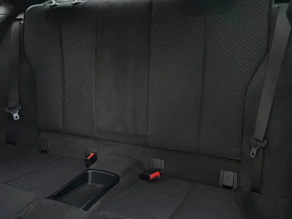 BMW 2 Series 2018 — фото 18