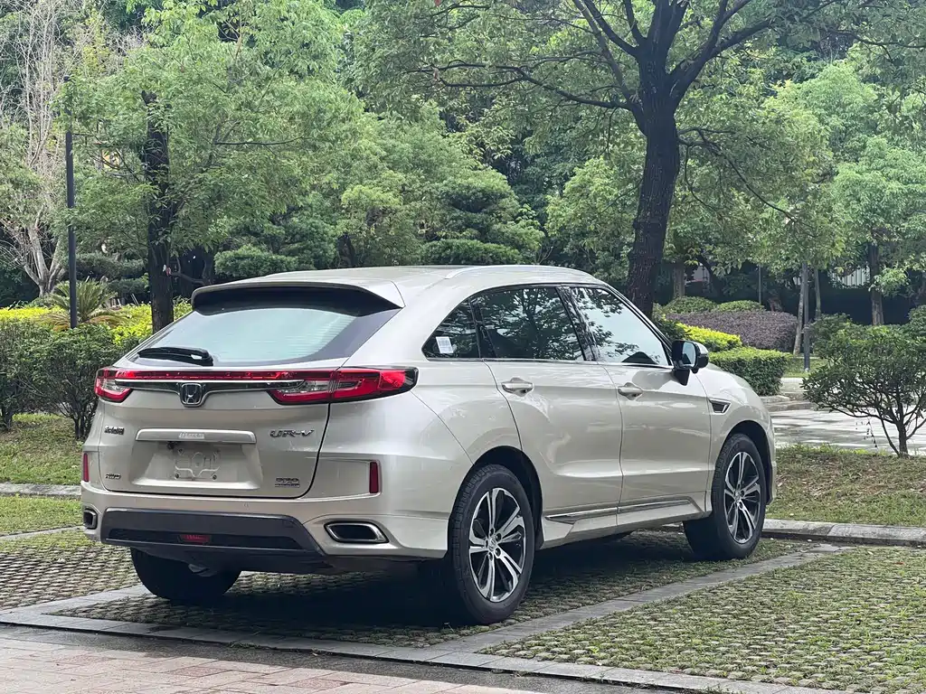 Honda UR-V 2017 — фото 23