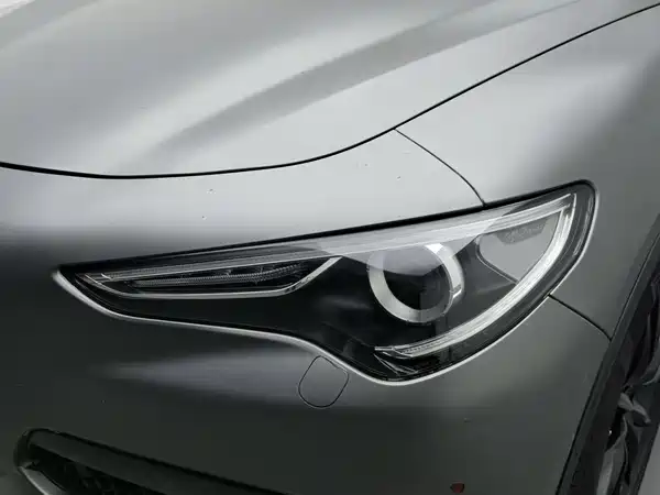 Alfa Romeo Stelvio 2019