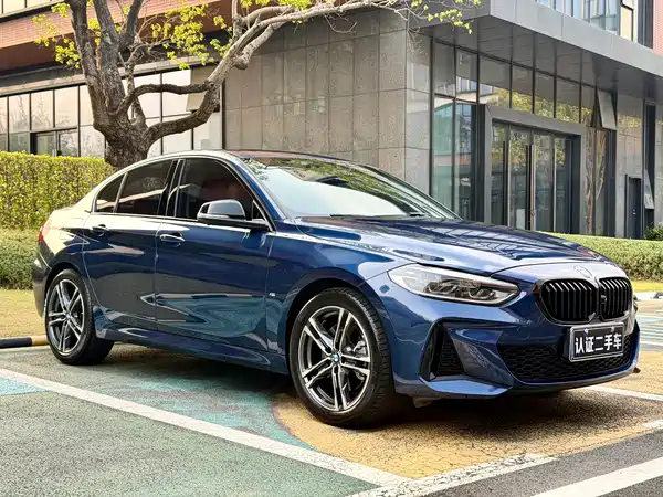 BMW 1 Series 2021