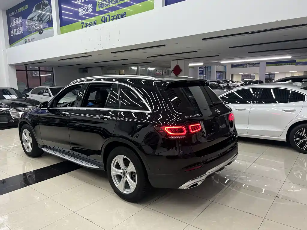 Mercedes-Benz GLC 2020 — фото 33