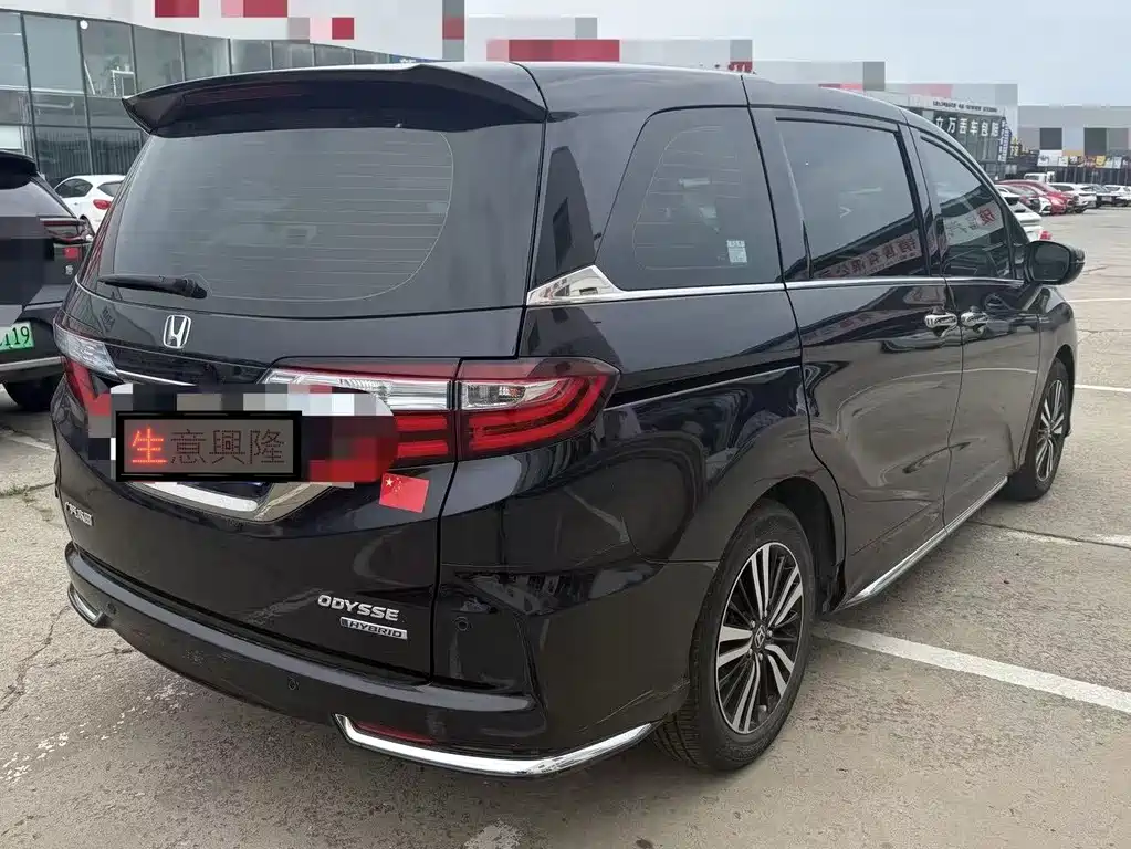 Honda Odyssey 2021 — фото 6