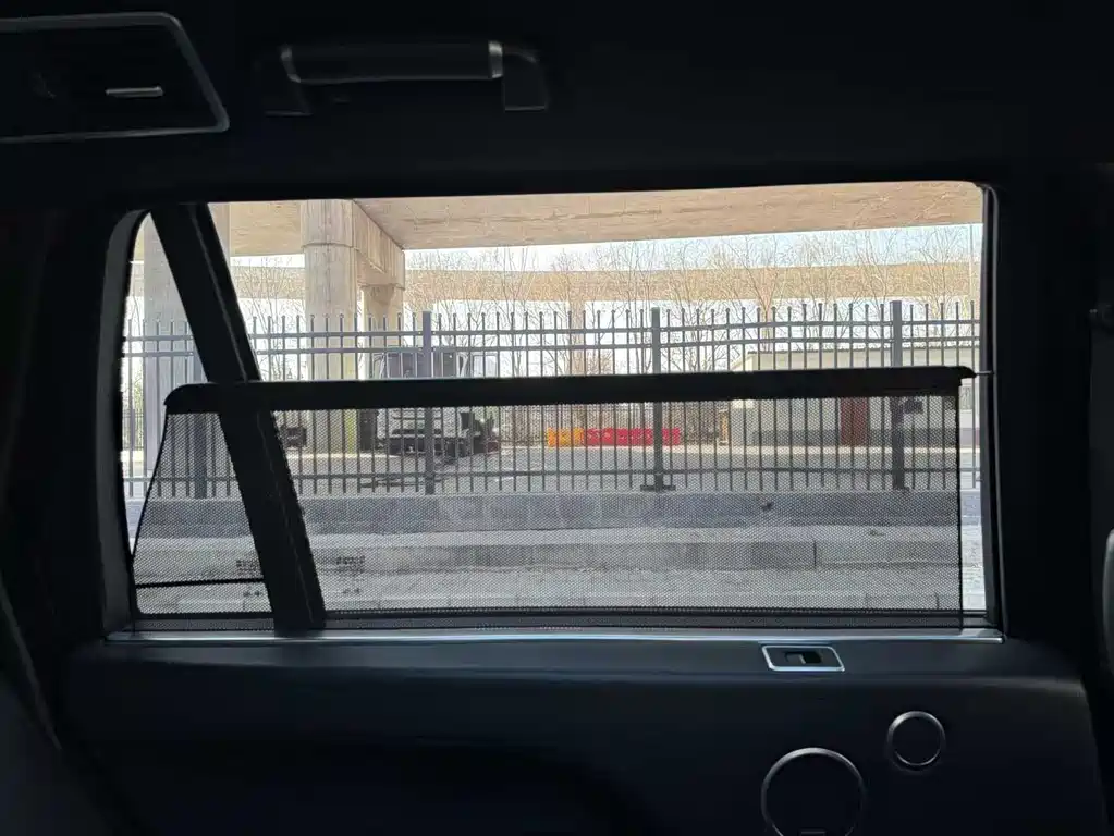 Land Rover Range Rover 2017 — фото 13