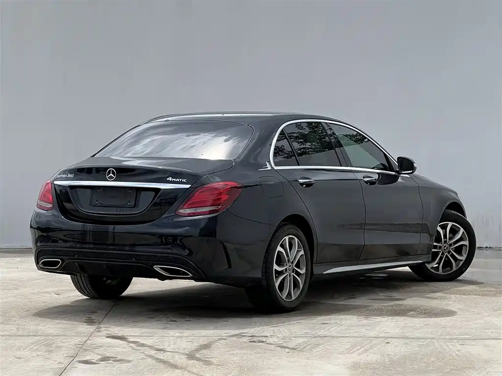 Mercedes-Benz C-Class 2018 — фото 3