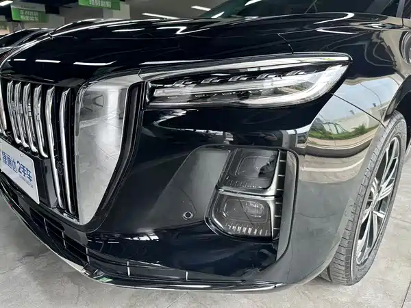 Hongqi H5 PHEV 2026