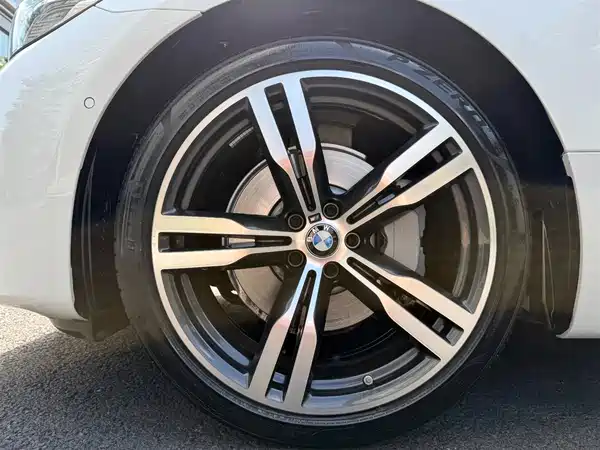 BMW 6 Series GT 2021