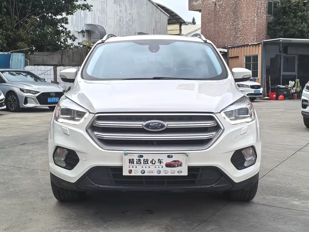 Ford Kuga 2017 — фото 2