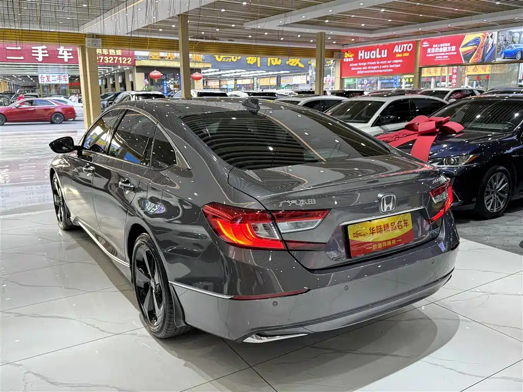 Honda Accord 2021 — фото 17