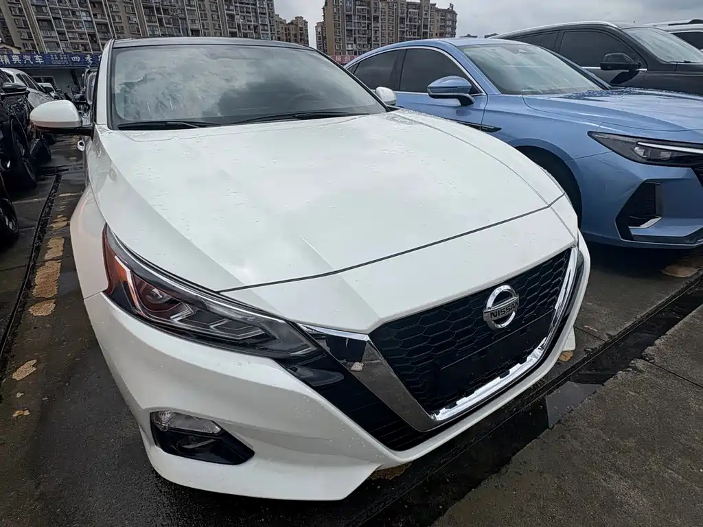 Nissan Teana 2021