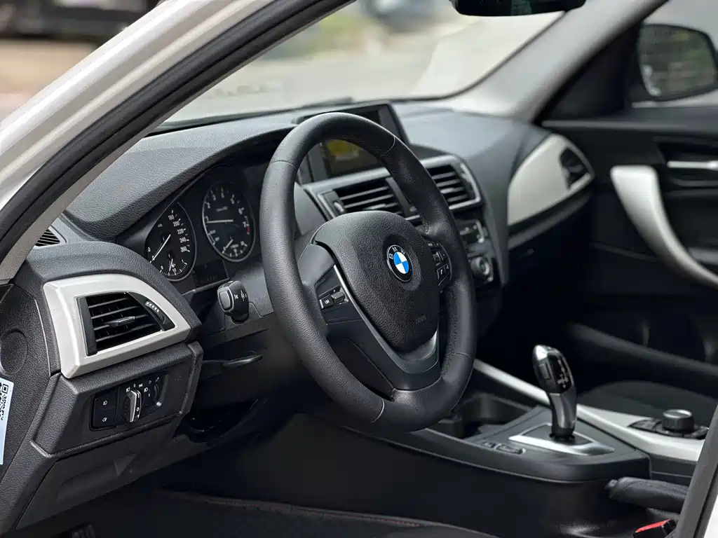 BMW 1 Series 2016 — фото 6
